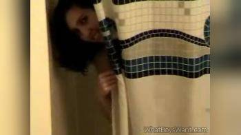 video of lisa In the Shower