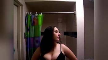 video of Chubby Girl Fingering In The Shower