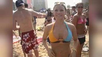 video of Beach flashing girl