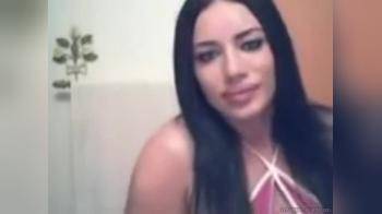 video of hot latina ass