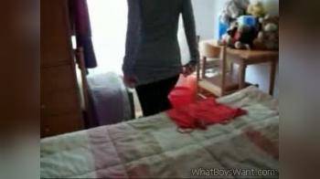 video of hot girl undreasing