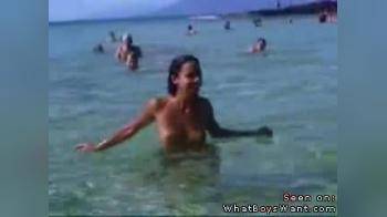 video of swimming girlfriend