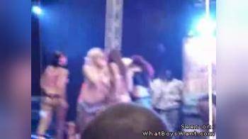 video of very hot Girls are dancing