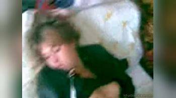 video of Drunk Passed Out Girl Fingered