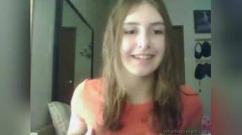video of teen girl show on webcam