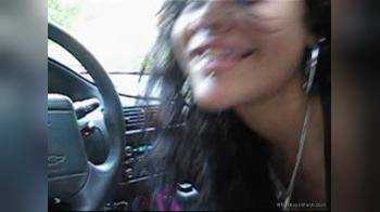 video of Cute Latina gives BJ in Car